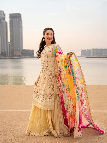 Faiza saqlain lawn aya merjem