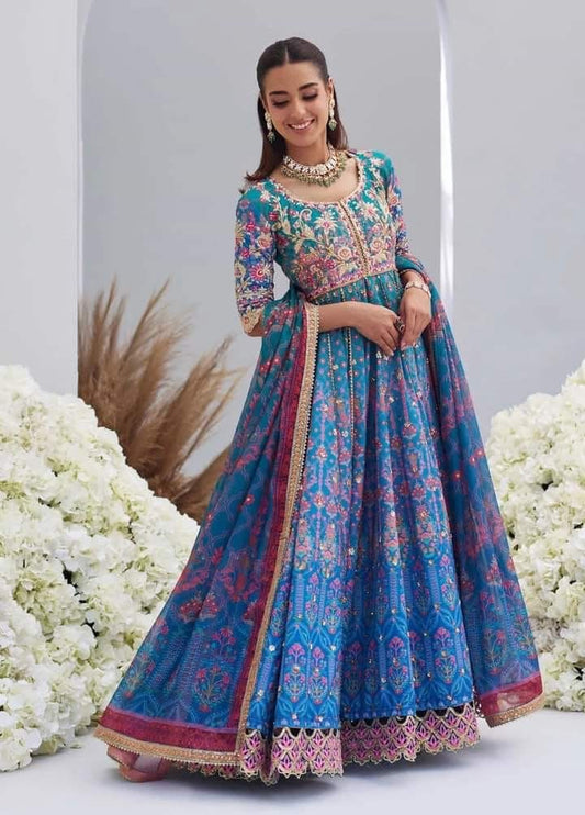 Mina hasan  Unsticthed zayna