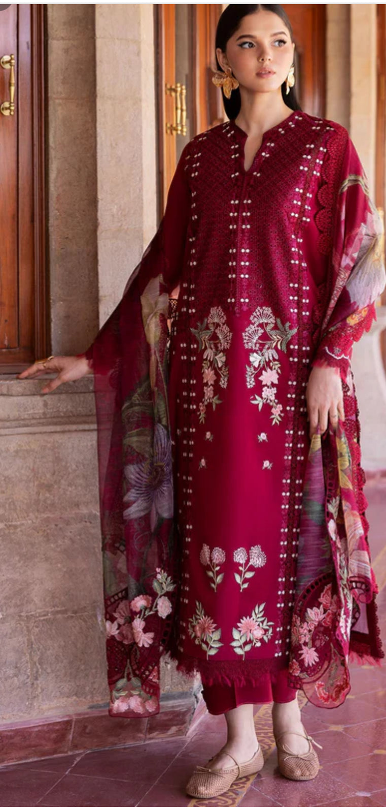 Saira Shakira bloom unsticthed lawn 2025 lawn hanging gardens 2A