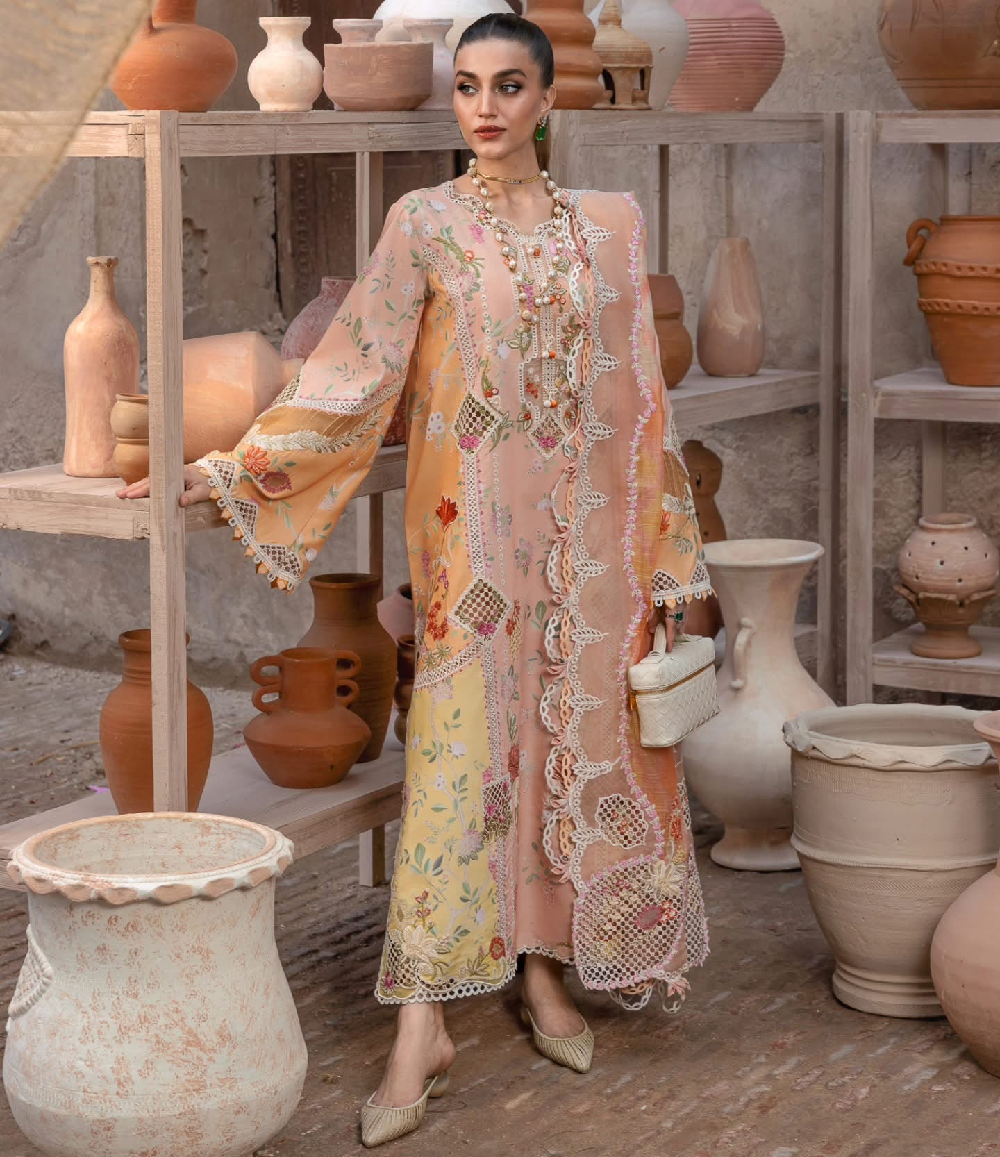 Crimson lawn TASAWAR BONJOUR AND BLOOM D4B