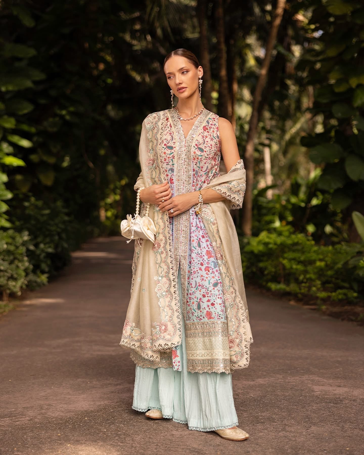 Faiza saqlain zinnia danica lawn