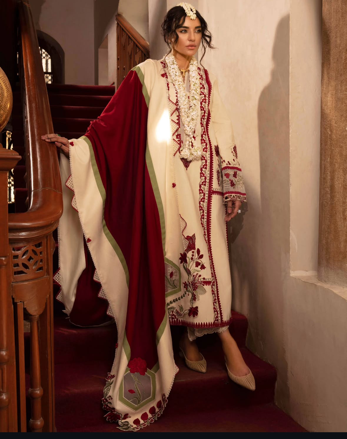 Crimson by Saira Shakira winter 2024  D6 musafi ivory