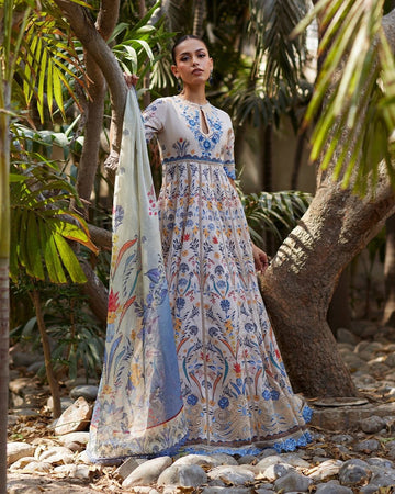 Mina hasan  Unsticthed chikankari lawn TAARA